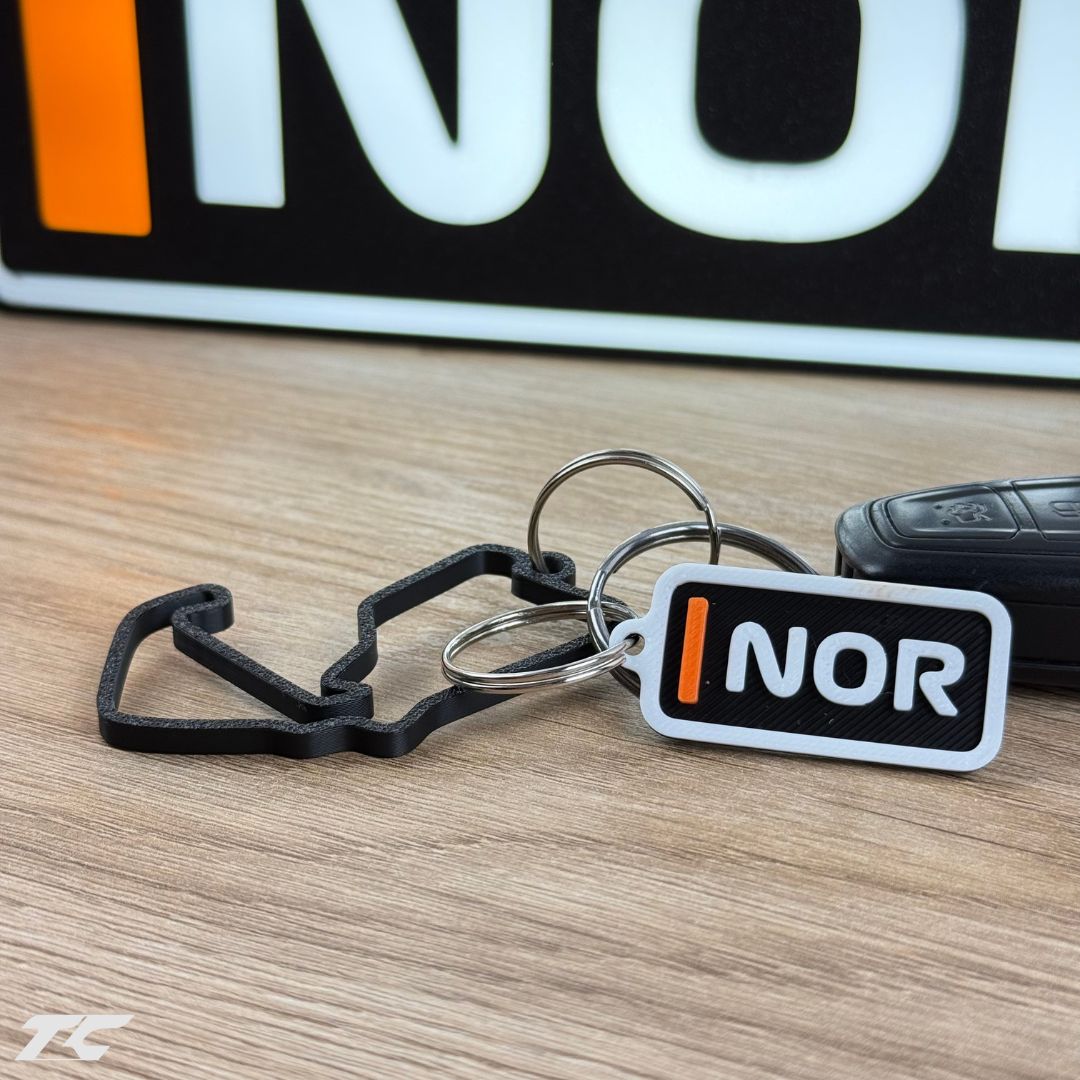 Lando Norris F1 Bundle – Silverstone Circuit Keychain, LED Lamp, Wall Art & Magnet – Formula 1 Gifts for Fans