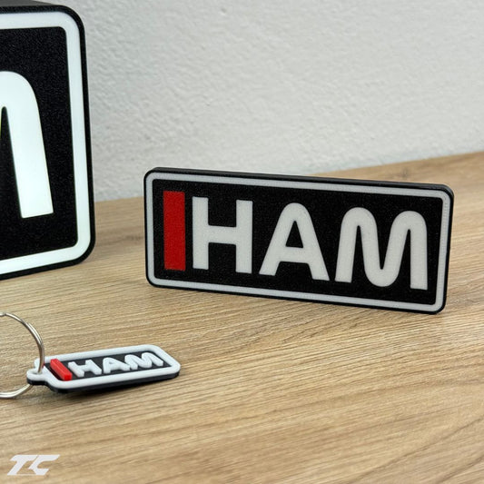 Lewis Hamilton F1 Bundle – Silverstone Circuit Keychain, LED Lamp, Wall Art & Magnet – Formula 1 Gifts for Fans