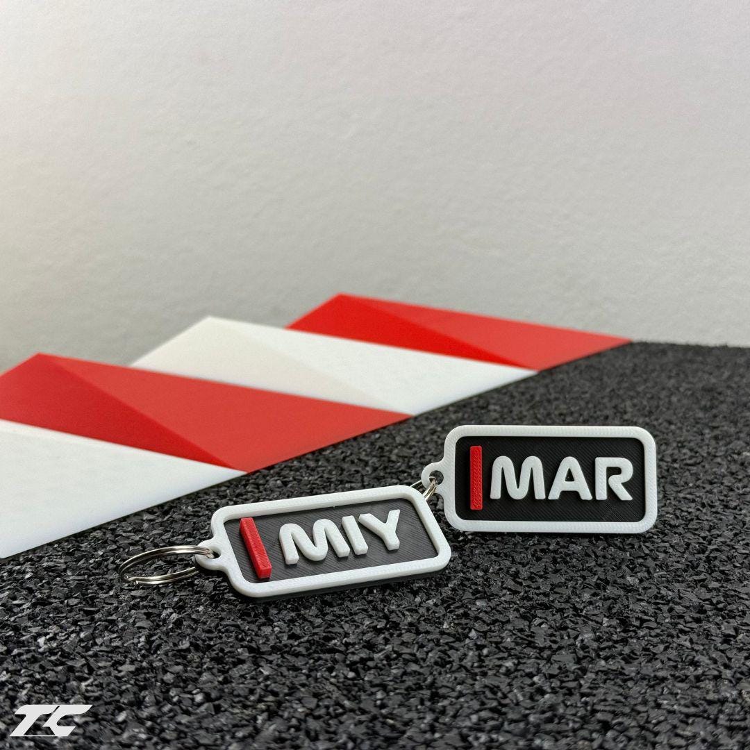 Formula 2 Keychains - 2025 Drivers Edition - Large Version