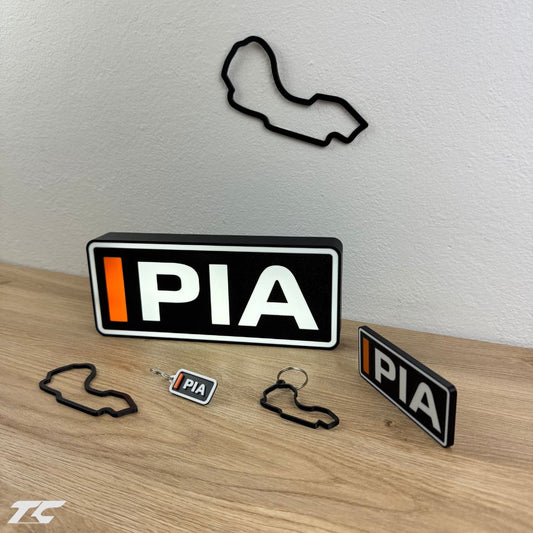 Oscar Piastri F1 Bundle – Melbourne Circuit Keychain, LED Lamp, Wall Art & Magnet – Formula 1 Gifts for Fans